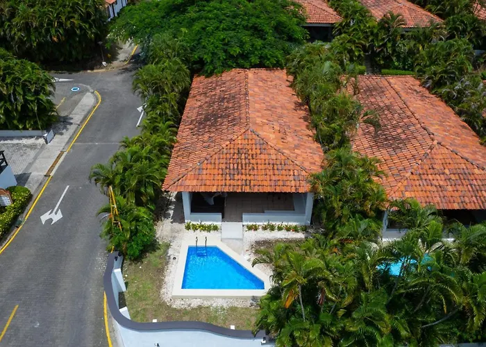 Sunny Days At Villa Playa Hermosa (Guanacaste)