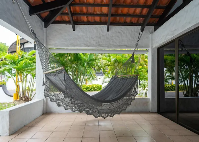 Sunny Days At Villa